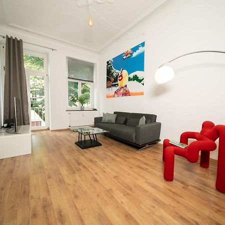 White 60 Qm Apartment - Zentral - Balkon - Messe Düsseldorf Esterno foto