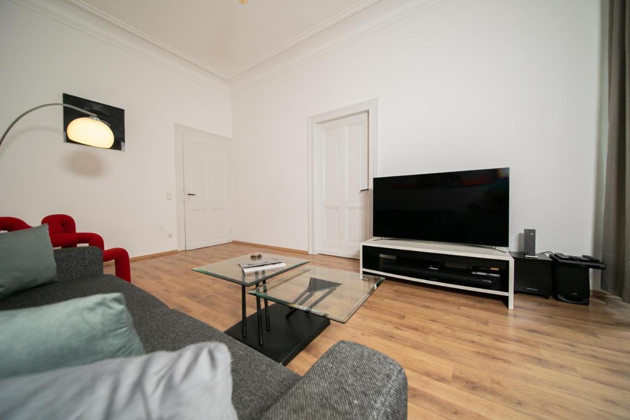 White 60 Qm Apartment - Zentral - Balkon - Messe Düsseldorf Esterno foto